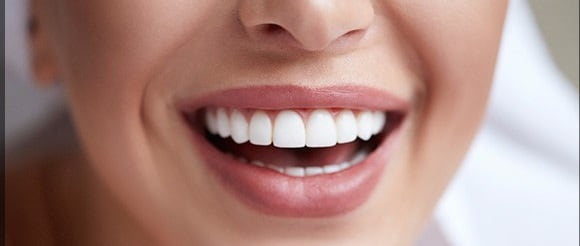 مزایا لیفت لثه و افزایش طول تاج دندان